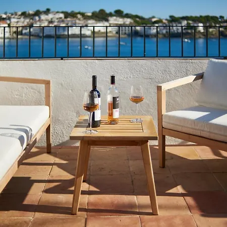 Beachfront Penthouse With Sea Views In Apartamento